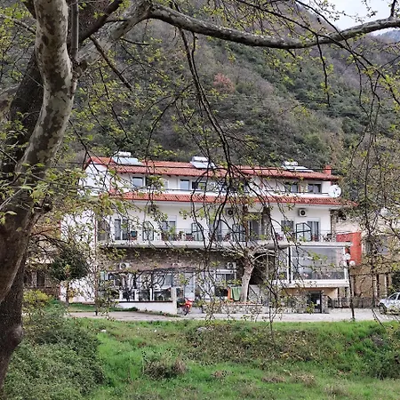 Drosia * Като-Лутраки